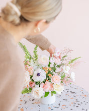 Load image into Gallery viewer, Designer's Choice Arrangement
