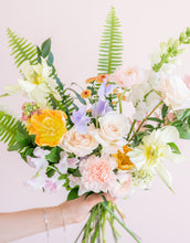 Load image into Gallery viewer, Hand-tied Bouquet
